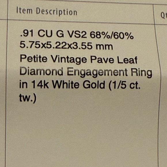 Elegant Silver cushion cut diamond engagement ring - Picture 10 of 10